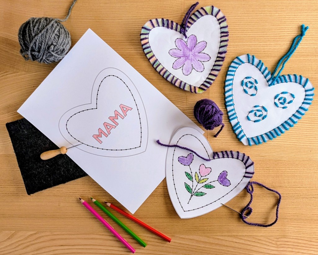 Prickeln, Nähen oder Bemalen oder auch alles zusammen. Eine kreative und Bastelei zum Muttertag, die die Motorik der Schüler*innen fördert.
