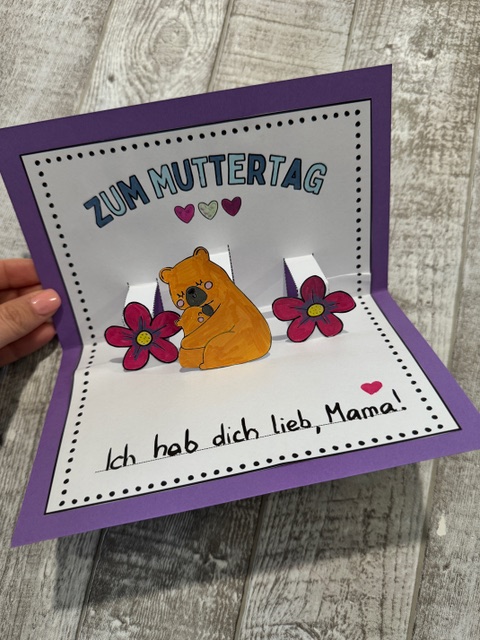 Eine schöne Karte, zum Muttertag mit Pop Up Effekt.